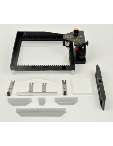 Valovi na vodi s regulatorom broja okretaja